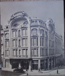 [Edifício dos antigos Armazéns Nascimento, Porto, ano 1914]
